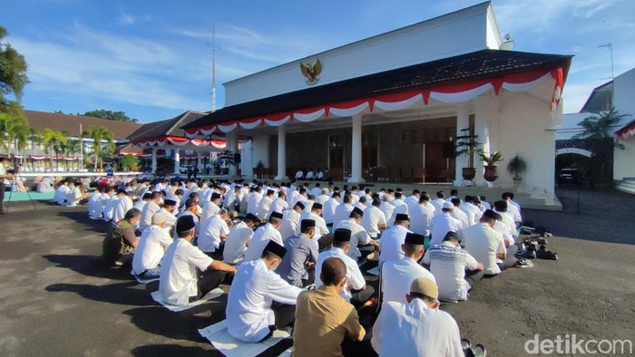 Doa bersama ASN di Ciamis.