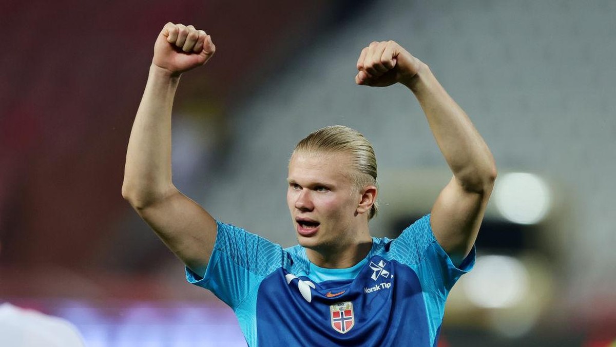 Erling Haaland resmi jadi pemain Manchester City (Foto: Getty Images/Srdjan Stevanovic)
