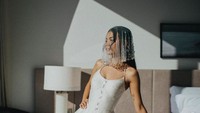 Pada 3 Juni 2022 Eva Celia dan Demas Narawangsa menikah secara diam-diam. Hubungan asmara hingga pertunangan Eva Celia dan Demas Narawangsa sudah lama diketahui publik. Instagram/@bridestory  