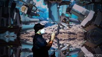 Pameran ini disambut antusias pengunjung. 