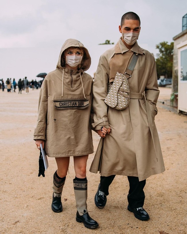 Begini gaya kompak mereka ketika mengenakan busana serba Dior. Mereka cukup sering pakai busana terkordinasi di berbagai kesempatan.Foto: Instagram