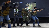 Beberapa orang di Taiwan khawatir bahwa China dapat meningkatkan tekanan, mengambil keuntungan dari Barat yang terganggu oleh upaya untuk mendukung dan memperlengkapi Ukraina dalam menghadapi Rusia.