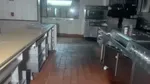 Hiii! Begini Kondisi Gerai McDonalds yang Terbengkalai Sejak 1980