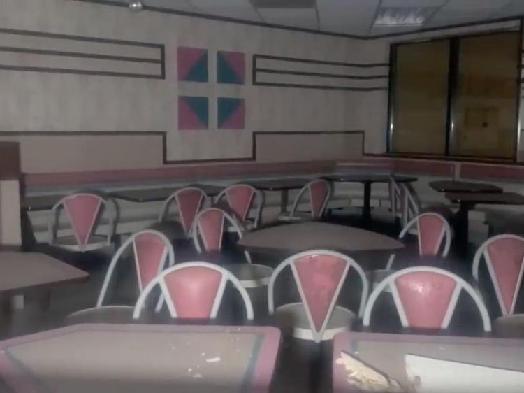 Hiii! Begini Kondisi Gerai McDonalds yang Terbengkalai Sejak 1980