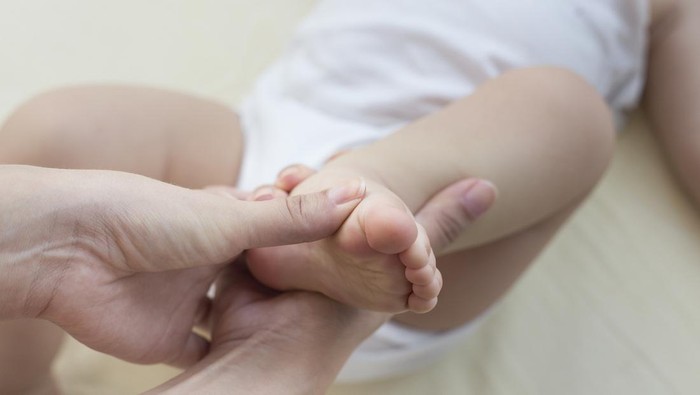 Ilustrasi Kaki Bayi