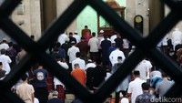 Salat gaib ini digelar, sesuai seruan dari MUI Jabar.