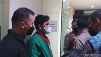 Polisi mendapati barang bukti berupa Diazepam dari penangkapan Andrie. Diazepam masuk dalam kategori psikotropika golongan 4 dan obat penenang. Foto: Pingkan/detikhot