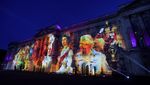 Keren! Video Mapping Ratu Elizabeth II Ada di Depan Istana Buckingham