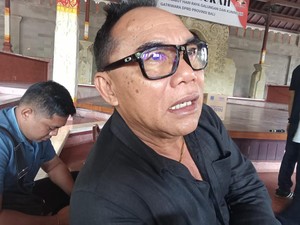 Bersaing dengan Dewa Jack Jadi Ketua DPRD Bali, Boping Buka Suara