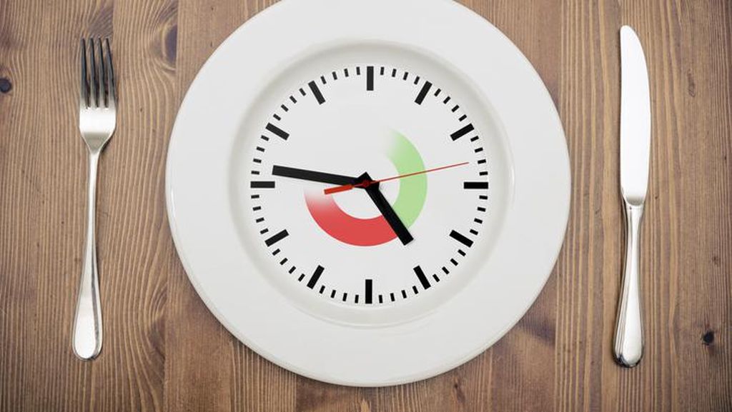 Hindari Makan Larut Malam Agar Umur Lebih Panjang