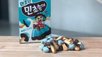 Camilan biskuit renyah berbentuk jamur ini memiliki rasa mint yang cukup kuat dengan kombinasi cokoleat yang manis. Foto: creatrip.com/HannaVu