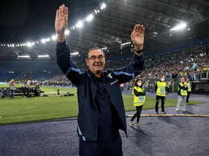 Maurizio Sarri Resmi Latih Lazio Lagi