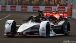 Momen Pebalap Formula E Jajal Sirkuit Ancol