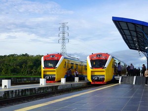 Hore! Kereta Pertama Sulawesi Beroperasi Oktober