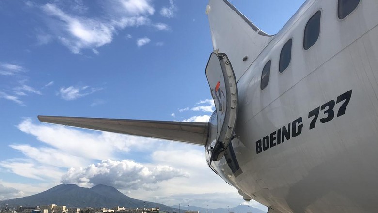 Pesawat Boeing 373 Pesawat Boeing 373