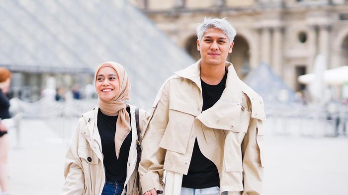 Potret Liburan Rizky Billar dan Lesti Kejora Potret Liburan Rizky Billar dan Lesti Kejora