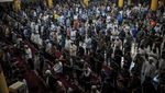 Foto-foto Salat Gaib untuk Anak Ridwan Kamil di Masjid Raya Bandung