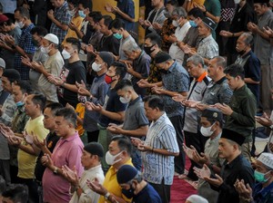 Salat Gaib di Berbagai Penjuru Daerah untuk Eril