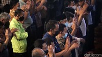 Wakil Ketua Pewarta Kota Bandung Roni Kurniawan mengatakan, doa bersama dan salat gaib ini dilakukan sebagai bentuk kepedulian para jurnalis terhadap musibah yang menimpa Gubernur Jawa Barat.