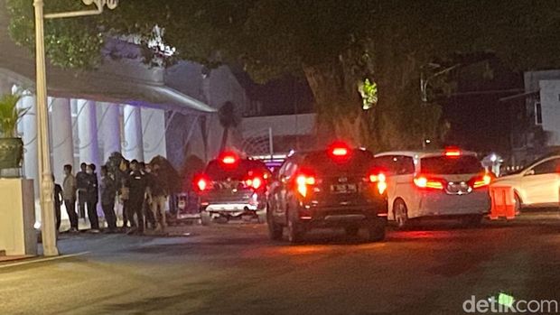 Ridwan Kamil tiba di Gedung Pakuan, Bandung.