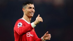 Ronaldo Kembali Dikabarkan Hengkang, Kali Ini ke Sporting Lisbon