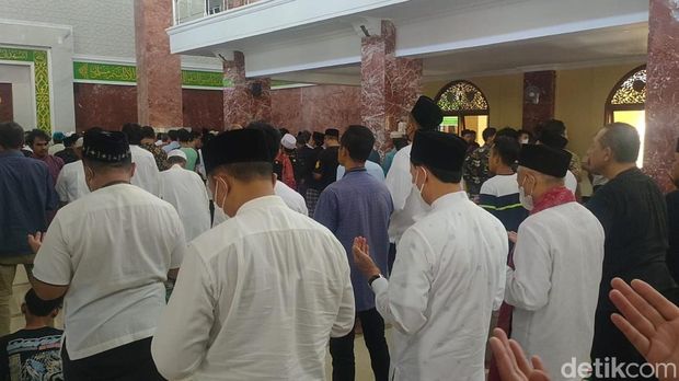 Salat gaib di Majalengka.