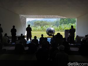 Doa untuk Eril dari Masjid yang Dirancang Ridwan Kamil