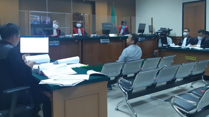 Terdakwa eks pejabat Bea Cukai Soetta Vincentius Istiko Murtiadji (Foto: Bahtiar/Detikcom)