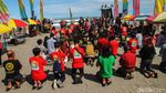 Warna-warni Perayaan Peh Cun di Parangtritis, Asik