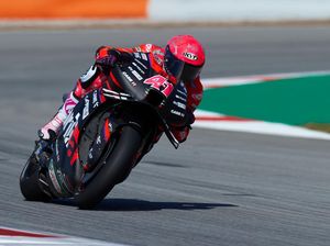 Hasil FP3 MotoGP Belanda: Aleix Espargaro Tercepat tapi Jatuh!