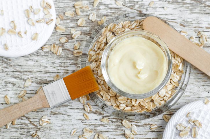 5 Makanan untuk Masker Wajah Alami yang Bikin Mulus dan Glowing