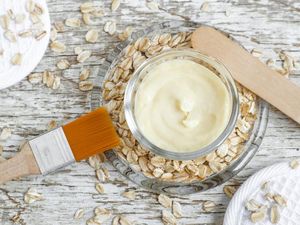 7 Masker Alami untuk Kulit Wajah Sehat dan Cerah, bisa Dibuat di Rumah