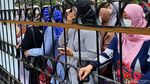 Setelah Antre Lama, Akhirnya Warga Bisa Takziah ke Gedung Pakuan