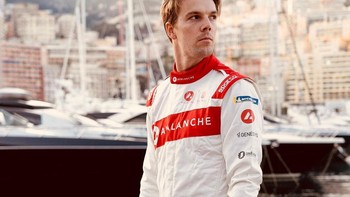 @oliveraskew - 20,2 ribu follower. Foto: (Instagram).