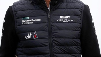 @edomortara - 35,7 ribu follower. Foto: (Instagram).