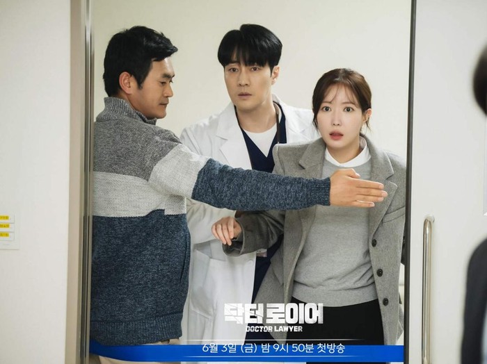 Doctor Lawyer Doctor Lawyer