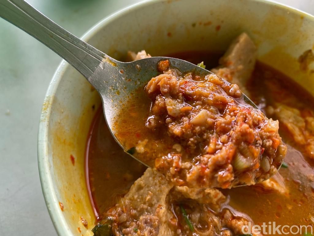 Gurih Pedas 'Bakso Pelakor' yang Bentuknya Mirip Payudara