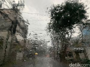 Prakiraan Cuaca Hari Ini, Sebagian Daerah di Jatim Hujan Disertai Angin