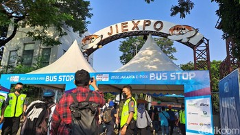 Karena itu, arena di kawasan Jakarta Intenational E-Prix Circuit menyedia jaringan 5G Indosat OoredooHutchison. Foto: Aisyah Kamaliah/detikINET