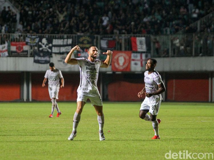 Bali United Kalahkan PSS Sleman