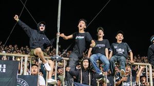 Suporter PSS Sleman Padati Laga Uji Coba Lawan Bali United