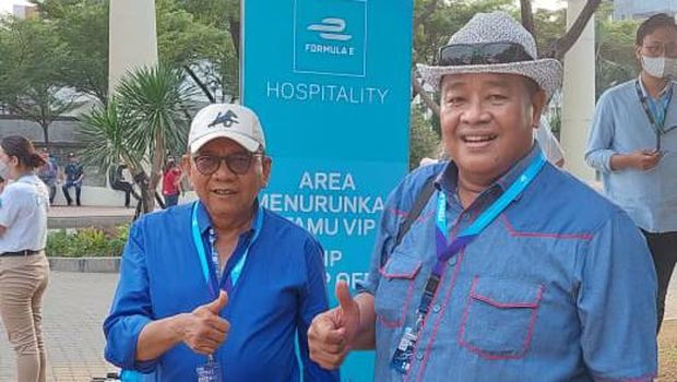 M Taufik (kiri) dan Bestari Barus (kanan) saat di ajang Formula E