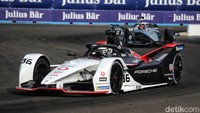 Formula E di Jakarta hanya digelar selama satu hari, dimulai dari sesi latihan, babak kualifikasi, hingga balapan utama.