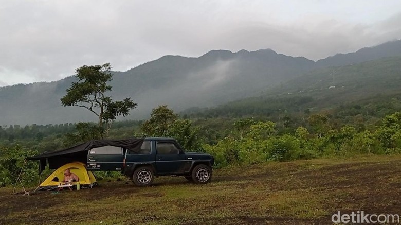 Pasir Datar di Tasikmalaya. Pasir Datar di Tasikmalaya.