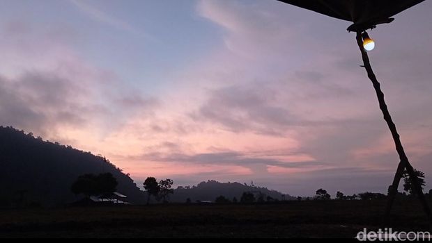 Pasir Datar di Tasikmalaya.