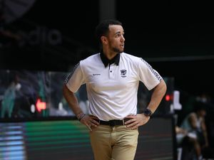 Prawira Bandung Lolos ke Semifinal IBL, lalu Didenda Rp 25 Juta