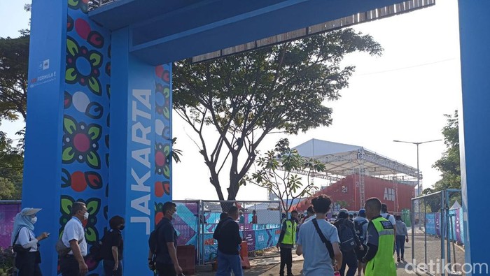 Jakarta International ePrix Circuit menjadi lokasi Formula E Jakarta. Acara Formula E di Jakarta diselenggarakan hari ini, Sabtu (4/6/2022) di kawasan Ancol.