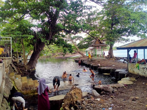 Suasana Pantai Hodo, Sabtu, (4/6/2022)