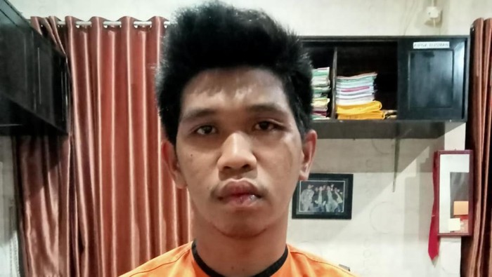 Tampang penjual es teh bunuh 2 balita lalu gorok ibu korban (Dok. Istimewa)