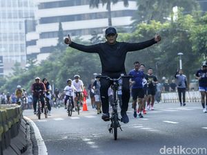 Antusias Warga Kembali Berolahraga di CFD Jakarta